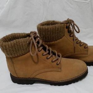 Women's Maine Woods Boots - Size 7m